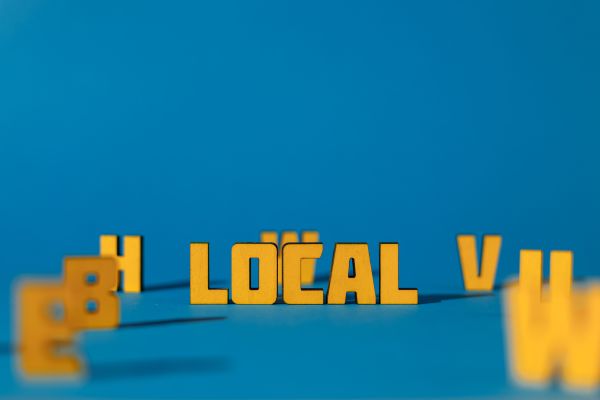 Référencement local : pourquoi votre fiche Google compte plus que votre site